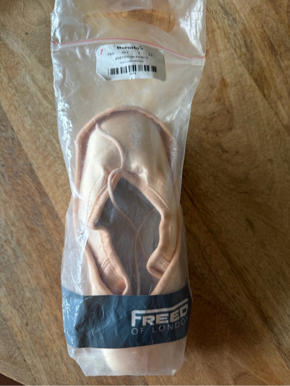 Freed of London Pointe Shoe Flats in Light Pink size 7